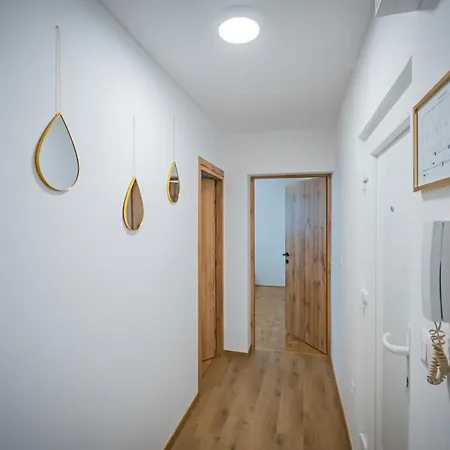 Apartman Pe-Os, Self Check-In Osijek Exterior photo